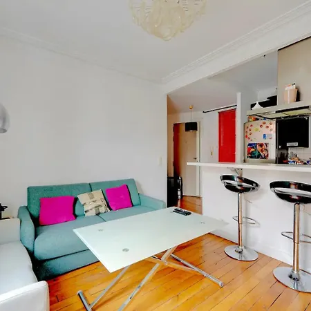 Loft Spacieux Et Lumineux -